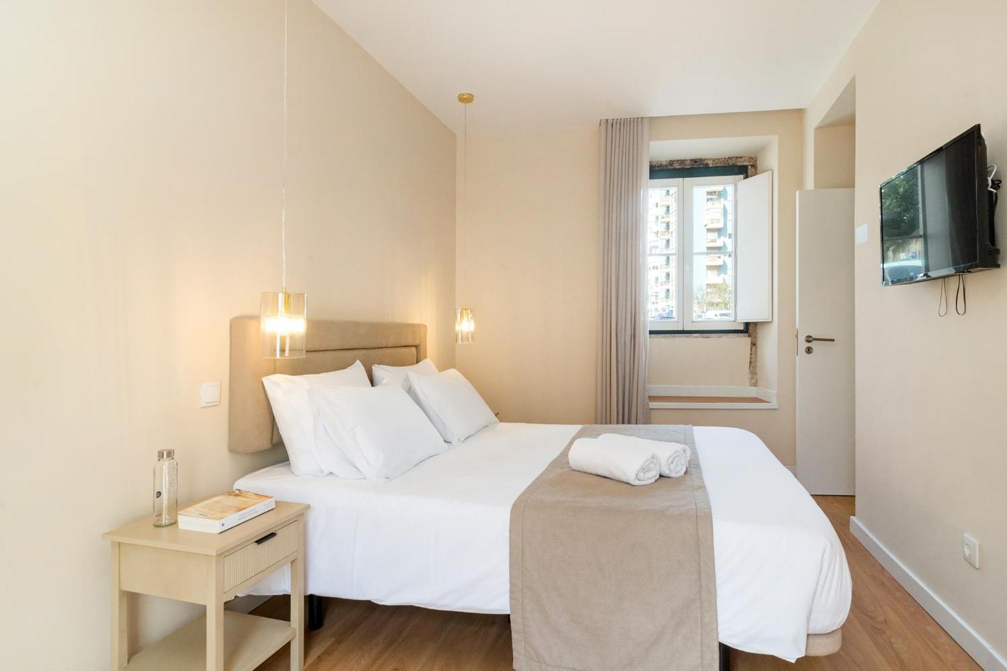 Metropolitan Living Lisbon - Laranjeiras Apartment Luaran gambar