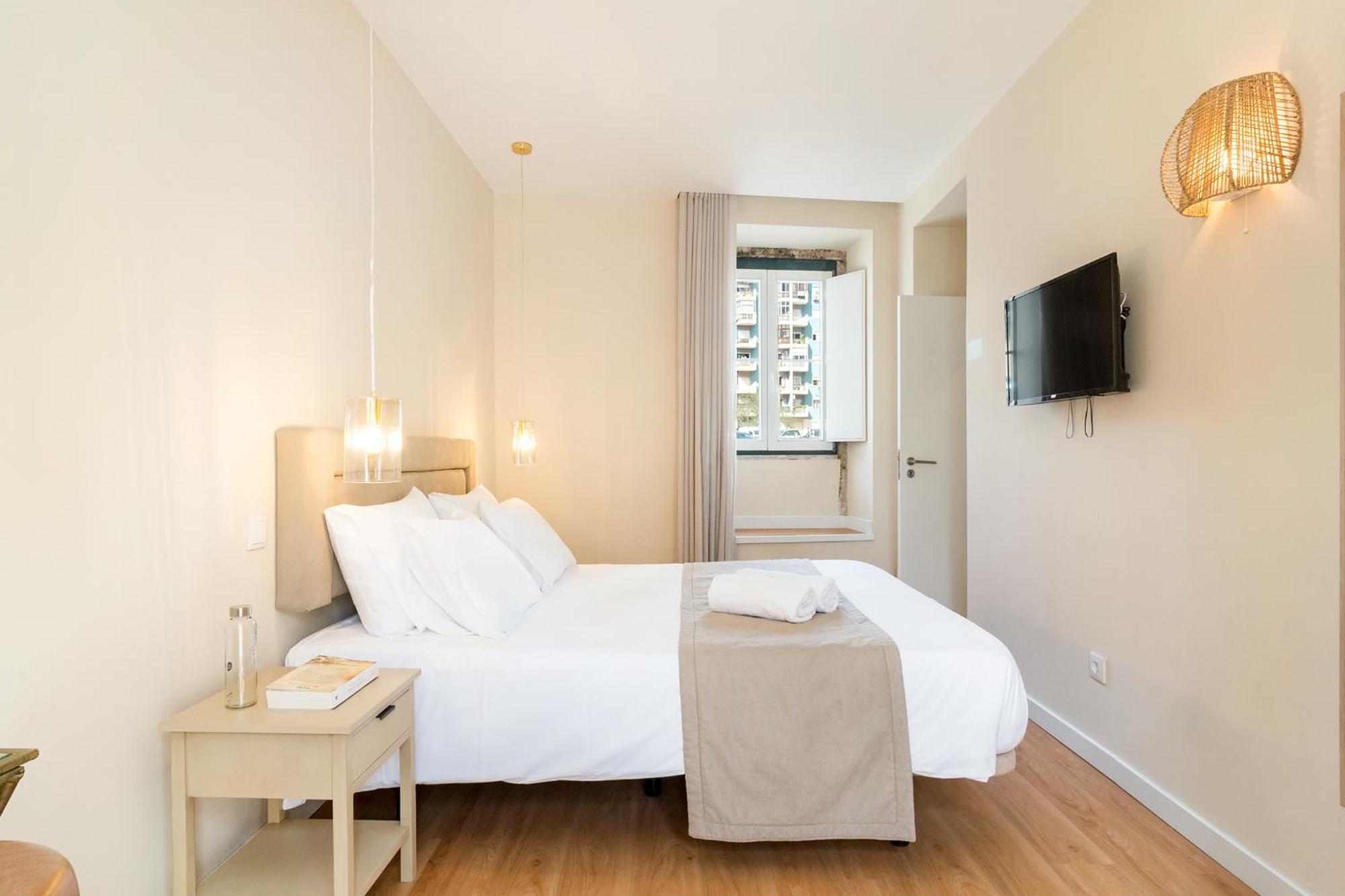 Metropolitan Living Lisbon - Laranjeiras Apartment Luaran gambar