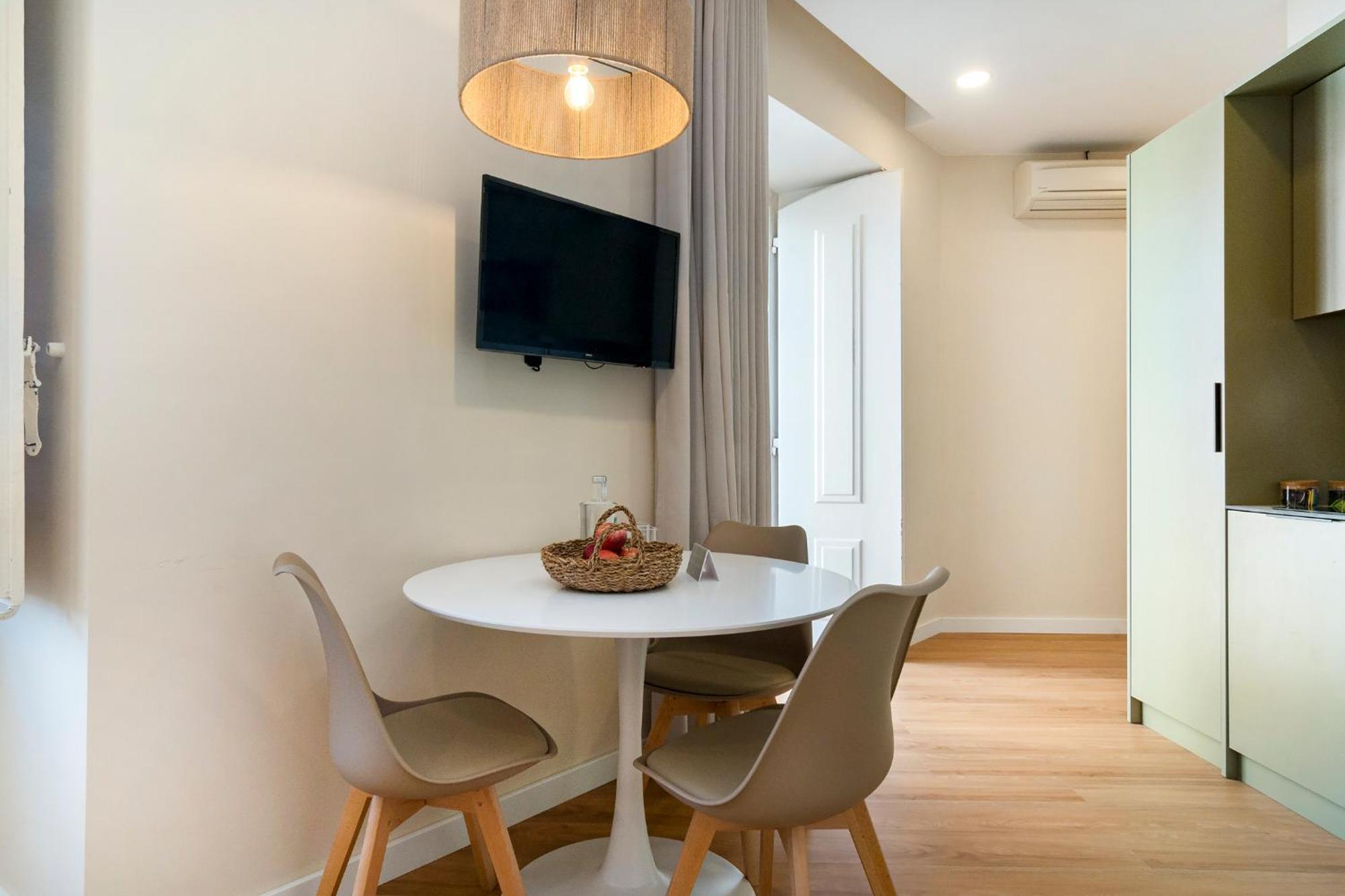 Metropolitan Living Lisbon - Laranjeiras Apartment Luaran gambar