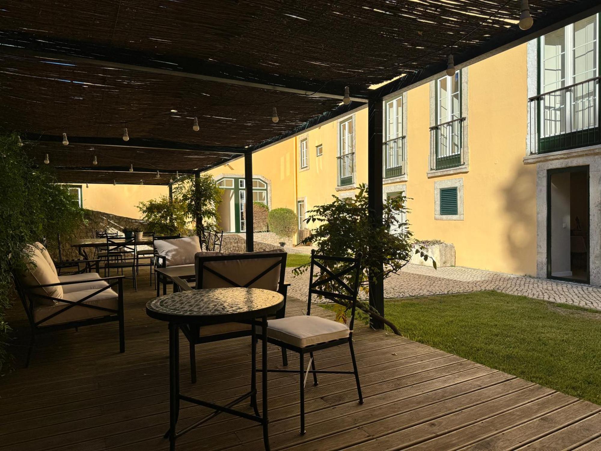 Metropolitan Living Lisbon - Laranjeiras Apartment Luaran gambar